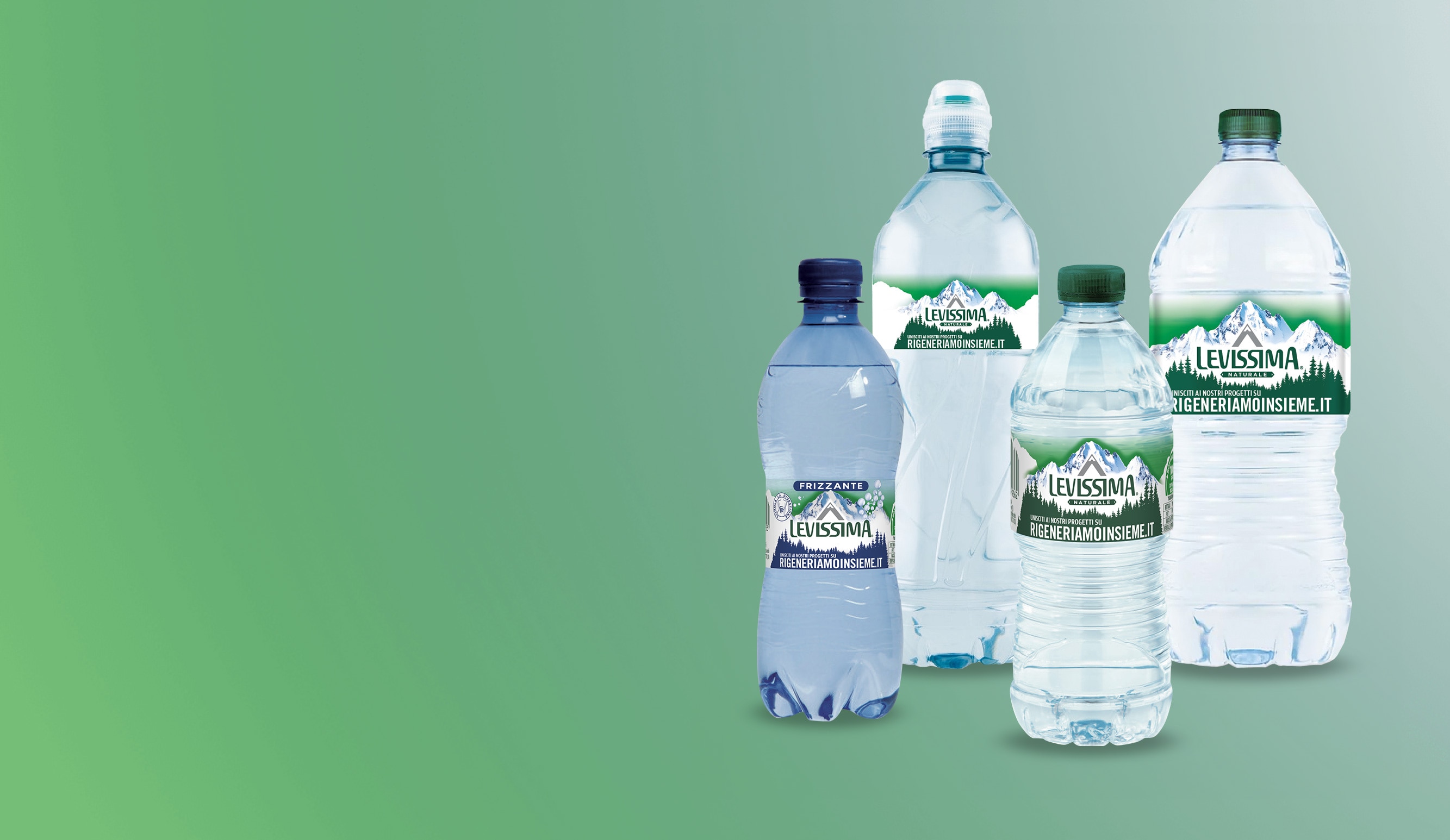 Bottiglia Levissima con il 100% di plastica riciclata Bottiglia Levissima con il 100% di plastica riciclata